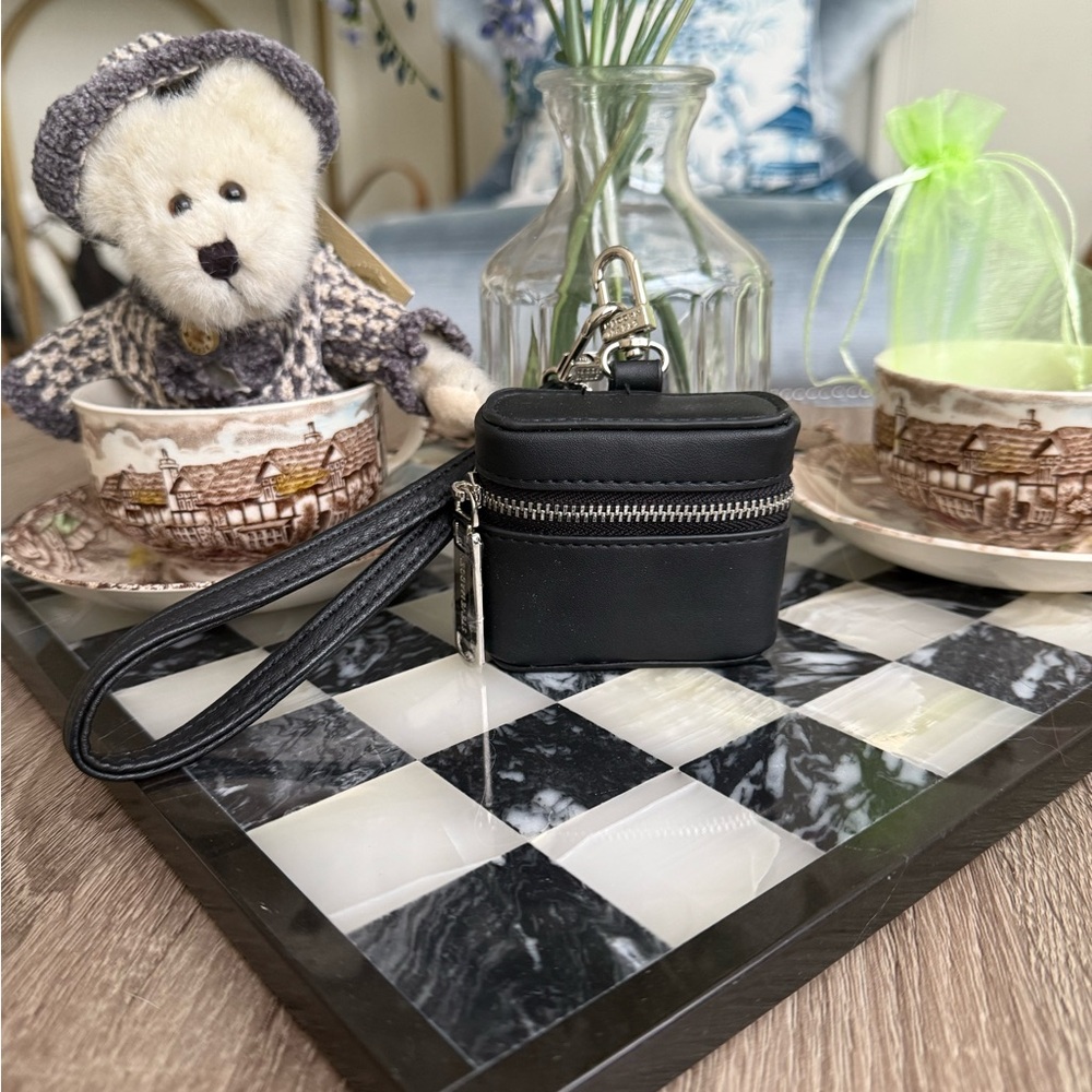 New Steve Madden mini coin purse